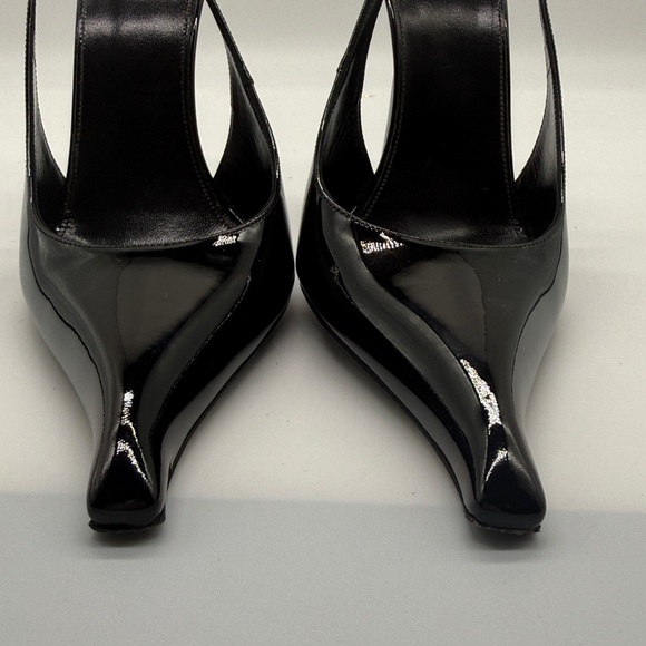 Saint Laurent Miller Patent Leather Acrylic Wedge Pumps in Nero Black Size 39 - Picture 13 of 16